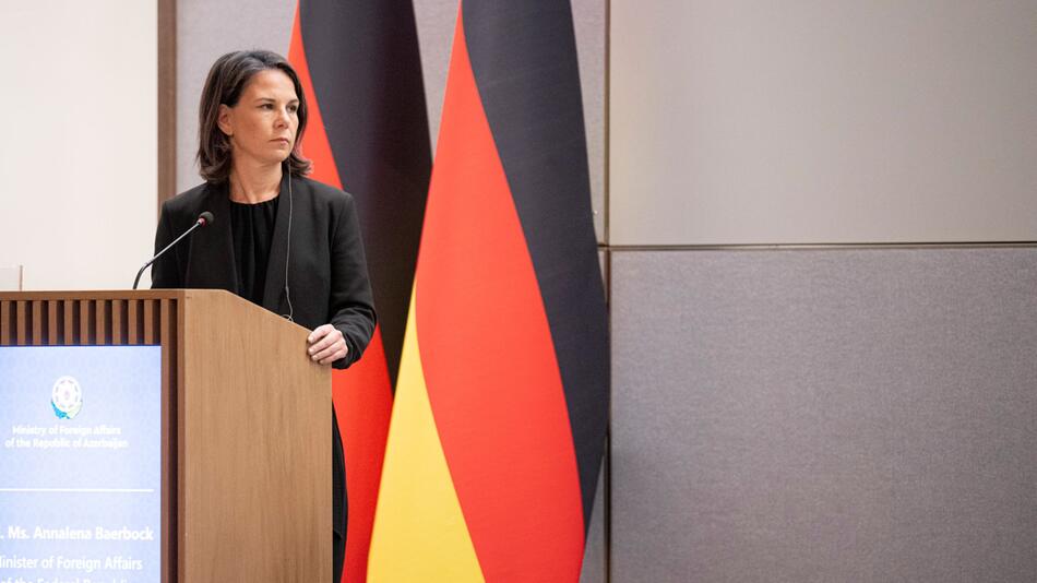 Außenministerin besucht Aserbaidschan