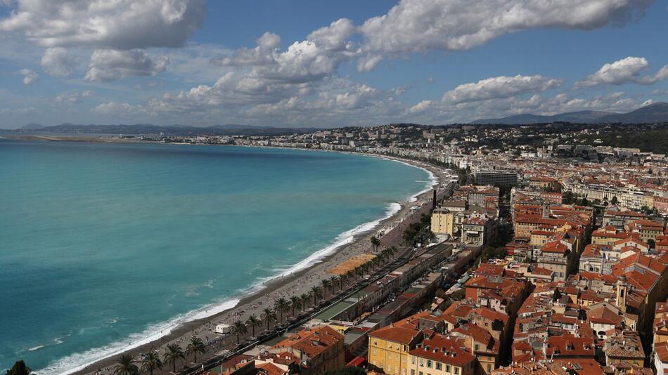 Nizza verbietet großen Kreuzfahrtschiffen das Anlegen