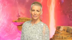 Evangeline Lilly fällt regelmäßig in Ohnmacht - jetzt ist es an einem Strand passiert.