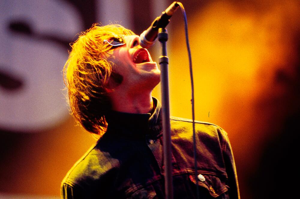 Liam Gallagher, Oasis, 90er