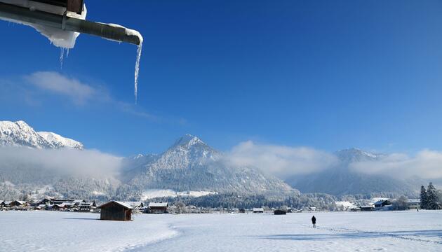 Sonne und Schnee in den Bayerischen Alpen