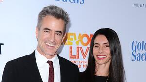 Dermot Mulroney und Prima Apollinaare in glücklicheren Tagen.