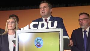 Ministerpräsident Schulze gratuliert AfD und lässt Konsequenzen offen