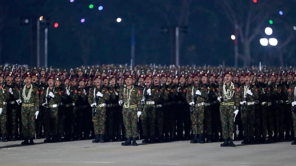 Militär in Myanmar verliert zunehmend die Kontrolle