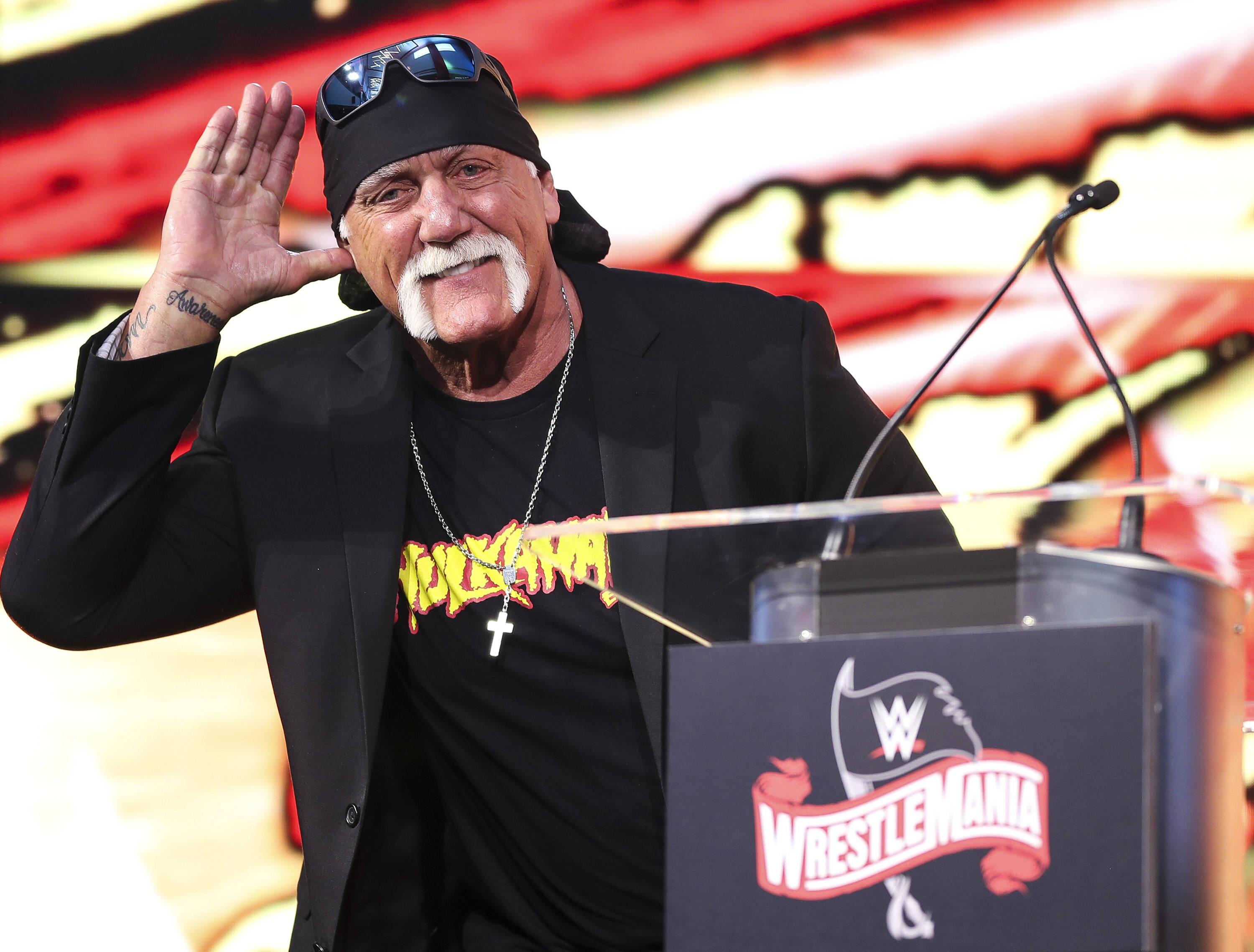 Emotionaler Abschied von Hulk Hogan | WEB.DE