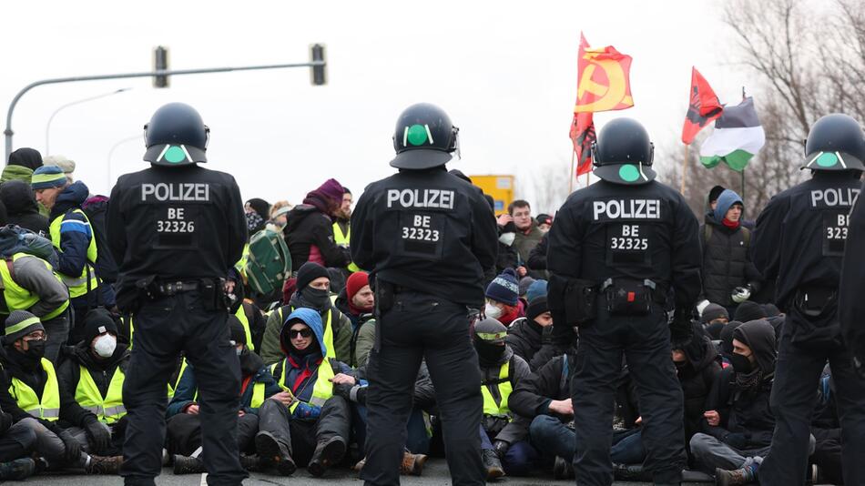 AfD-Parteitag Riesa - Proteste