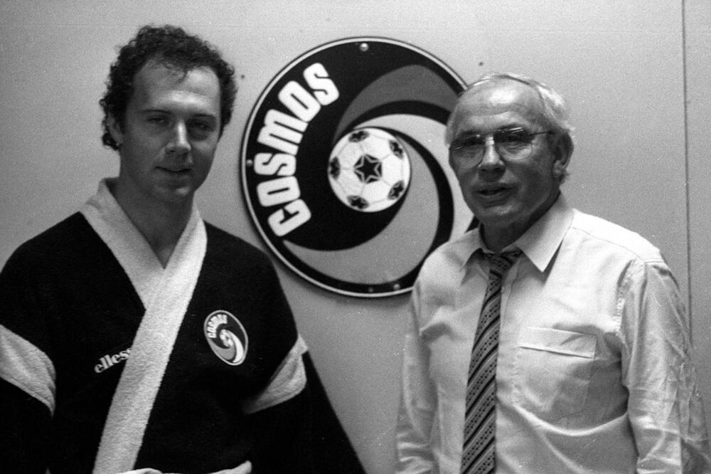 Franz Beckenbauer und Hennes Weisweiler holen 1980 mit Cosmos New York den US-Titel in der NASL