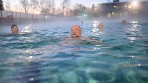 Auch ohne Frühlings-Temperaturen: Freibad-Saison startet