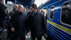 Bundeskanzler Scholz besucht die Ukraine