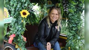 Nova Meierhenrich im fahrenden Garten von Neudorff bei der OMR in Hamburg.