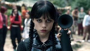 Kehrt im August mit Staffel zwei zurück: Jenna Ortega als Wednesday Addams.
