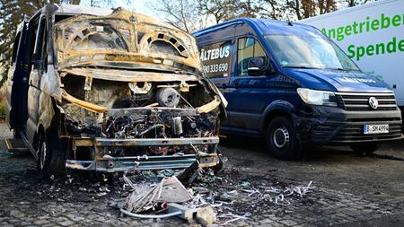 Kältebus abgebrannt – darauf folgt eine Welle der Solidarität