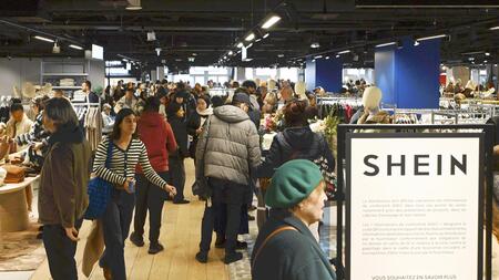 Klagen hin oder her: Kunden stürmen Shein-Filialen in Paris