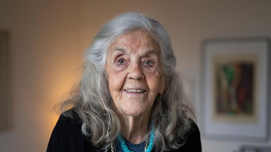 Ursula Winnington