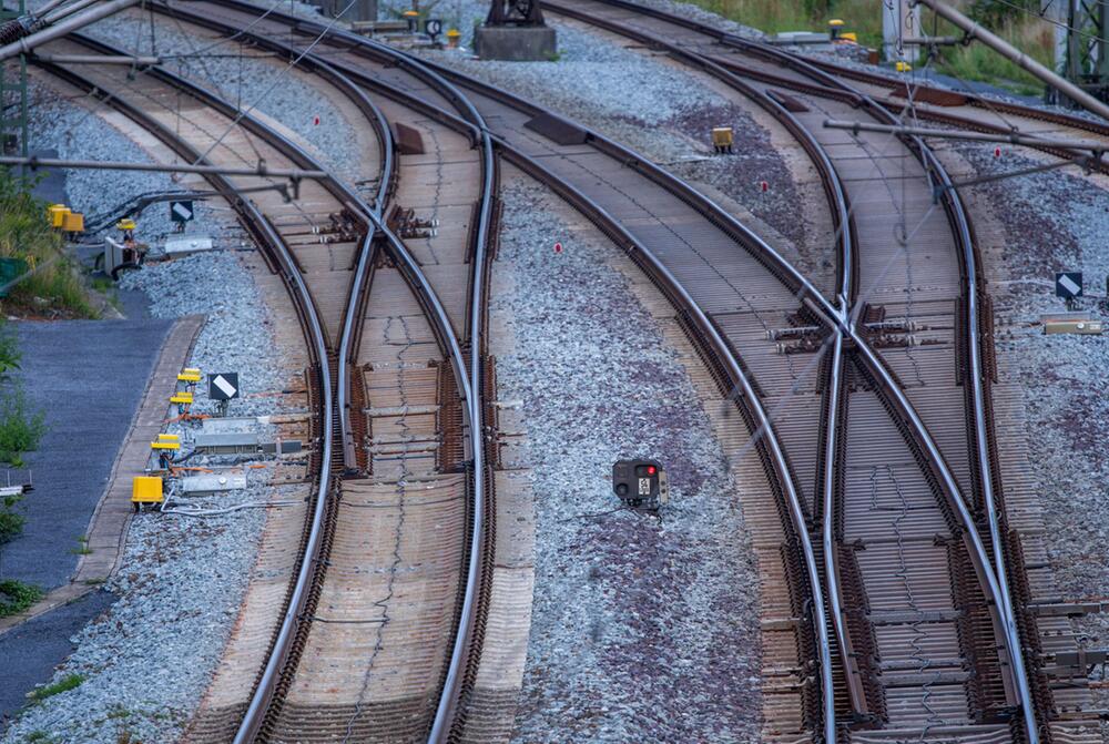Sanierung der Bahnstrecke Berlin - Hamburg