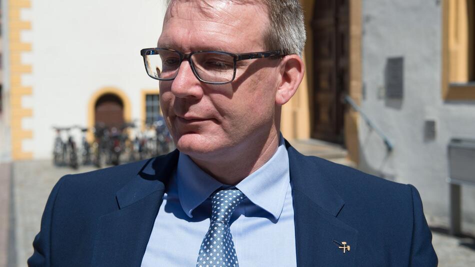 Freiberger Oberbürgermeister verlässt SPD