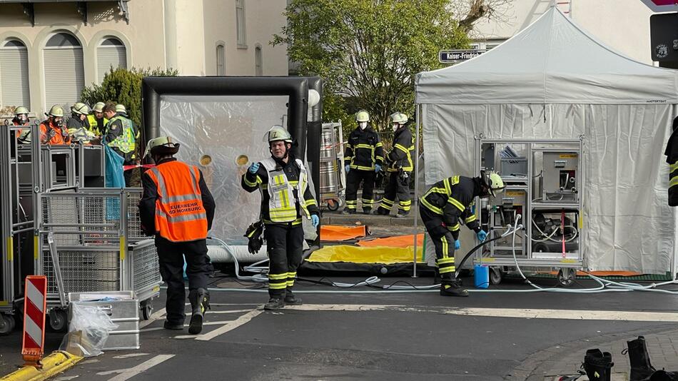 Gefahrstoff in Unternehmen in Bad Homburg ausgetreten