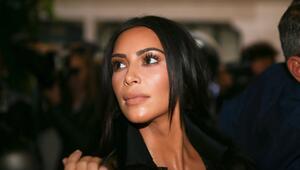Kim Kardashian wenige Tage vor dem Raubüberfall bei der Paris Fashion Week 2016.