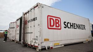 DB Schenker im Hamburger Hafen