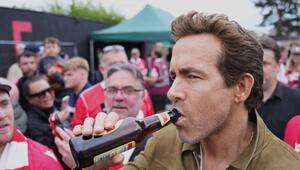Wrexham - Charlton Athletic