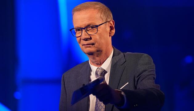 Günther Jauch holt Alexander Zverev live ins "Wer wird Millionär?"-Quizstudio.