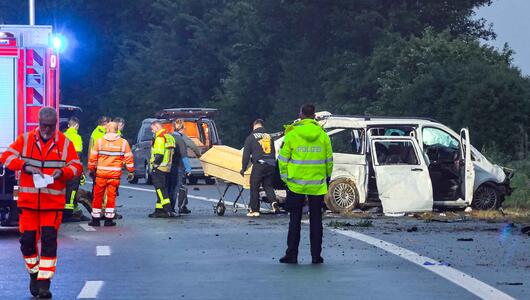 Unfallstelle auf der Autobahn 48