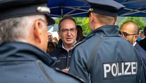 Dobrindt und Söder besuchen Grenzübergang