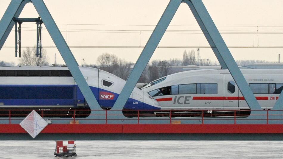 Zug, Alstom, Siemens
