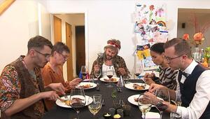 Kandidaten essen zusammen 