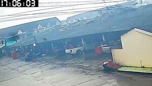 Dach weg in Sekunden: Wirbelsturm verwüstet Markt in Thailand