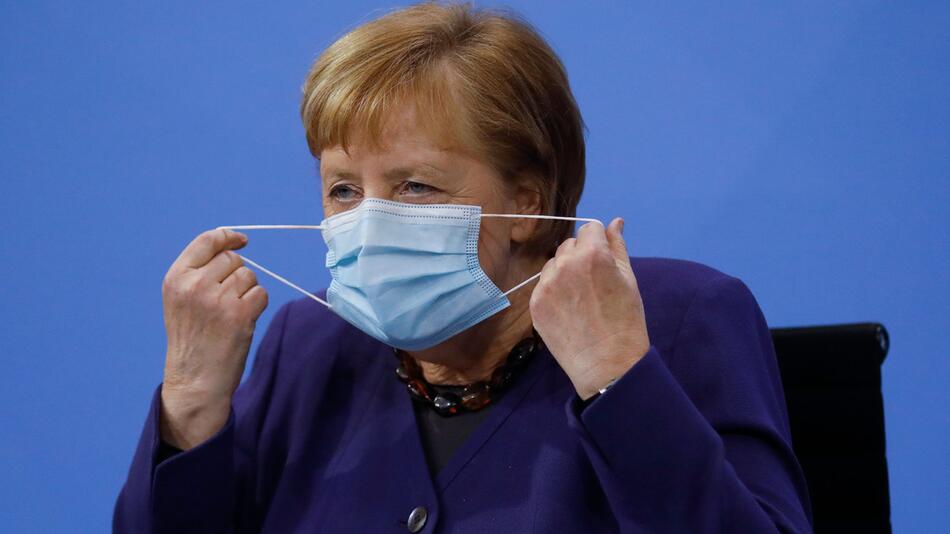 German Chancellor Angela Merkel presser in Berlin