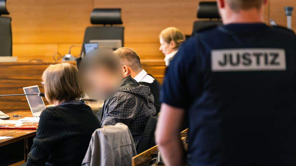 Mordprozess gegen Pfleger in Freiburg