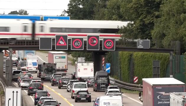 Pfingstwochenende: ADAC warnt vor Staus "in alle Richtungen"