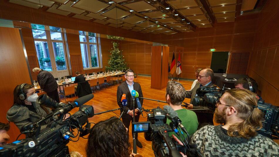 CDU und SPD einigen sich auf Koalitionsvertrag