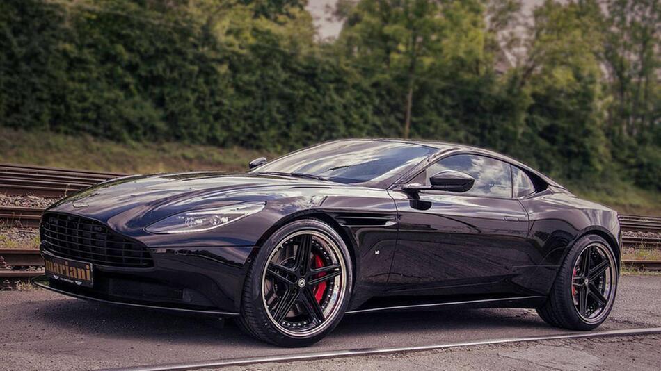 Aston Martin DB11 Mariani Car Styling