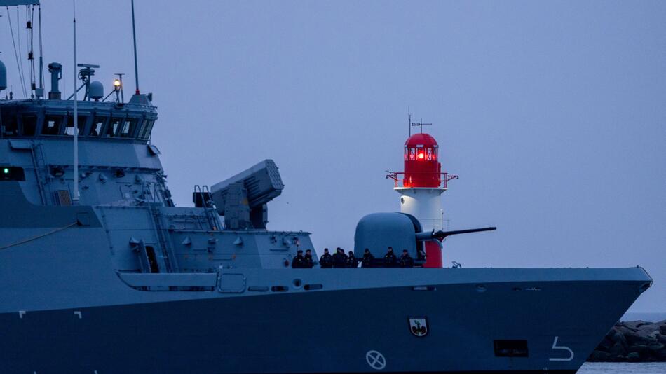 Militärschiff der Bundesmarine