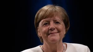 Angela Merkel stellt neues Buch Ende November in Berlin vor