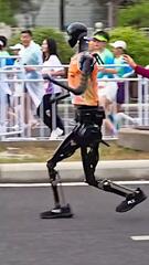 Roboter laufen Halbmarathon in Peking