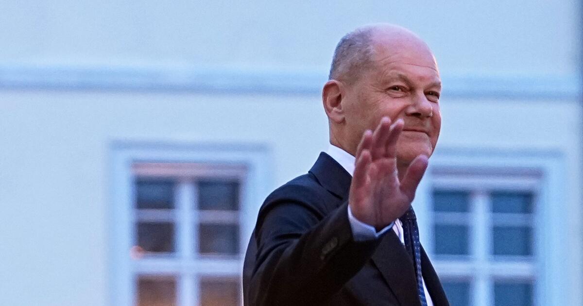 "Respect" am Schluss - Drei Lieder für Scholz zum Abschied