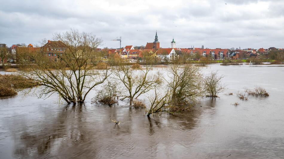 Hochwasser in Niedersachsen - Verden