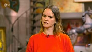 Verkäuferin Cosima Viola