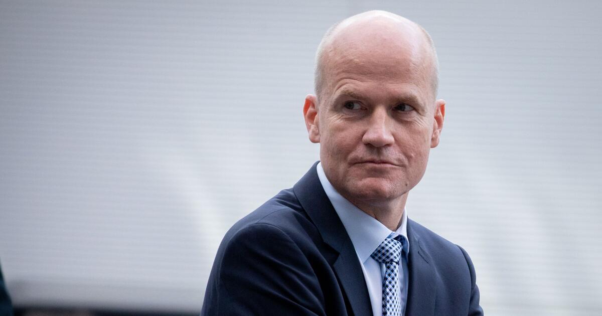 37 mit einem 50-jährigen