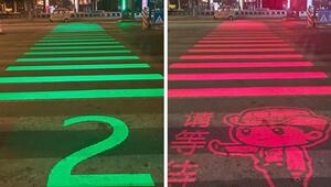 Leuchtender Boden: Smarter Zebrastreifen führt Fußgänger in China über die Straße