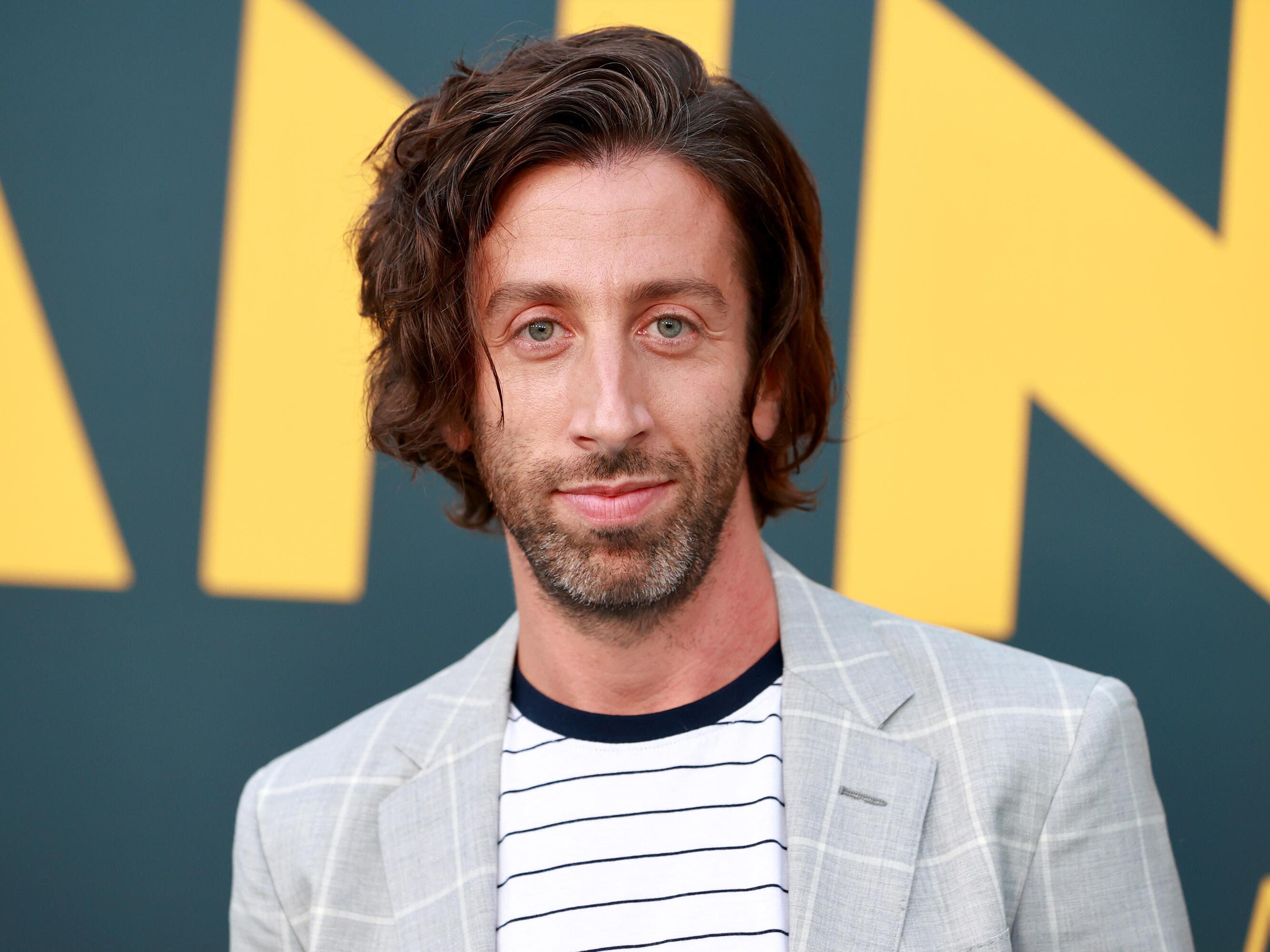 Simon Helberg | Steckbrief, Bilder und News | WEB.DE