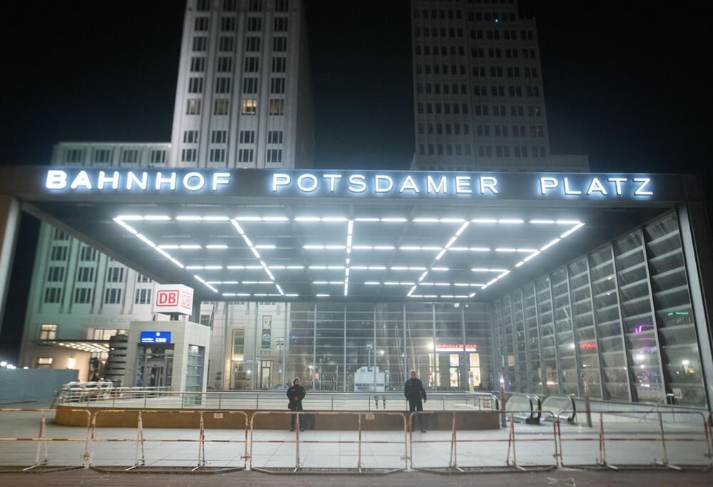 US-Präsident Biden in Berlin - Potsdamer Platz