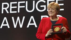 Ex-Kanzlerin Merkel bei einer Preisverleihung