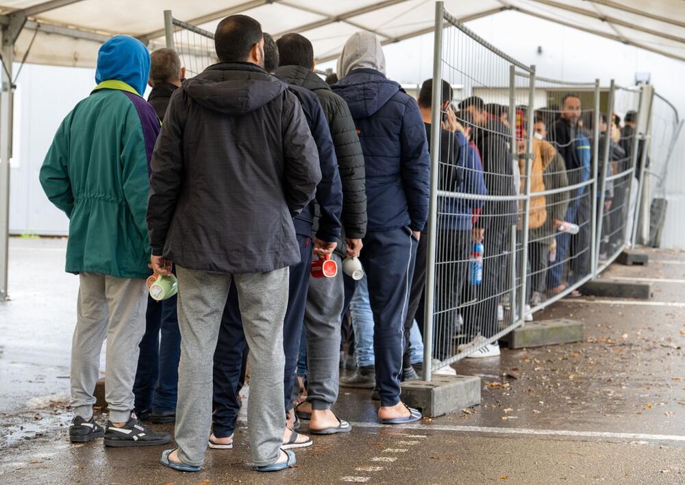 Flüchtlinge in Landeserstaufnahmestelle