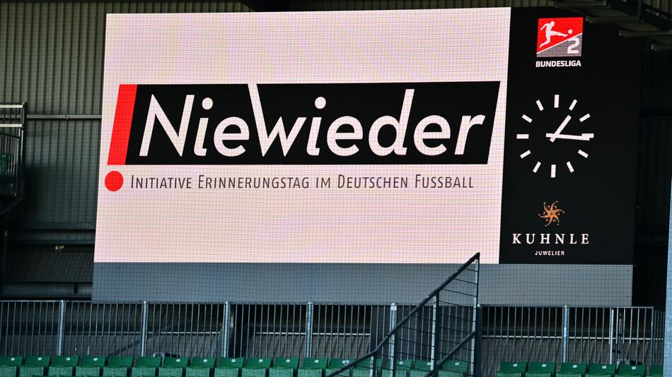 Nie wieder Banner Fußballstadion