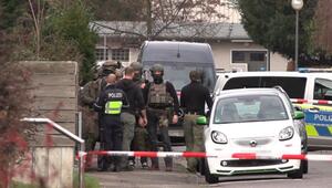 SEK im Einsatz: Hinweise auf bewaffnete Person in Mehrfamilienhaus