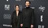 Kaley Cuoco und Tom Pelphrey im Partnerlook bei den Critics Choice Awards im Januar 2026 in ...